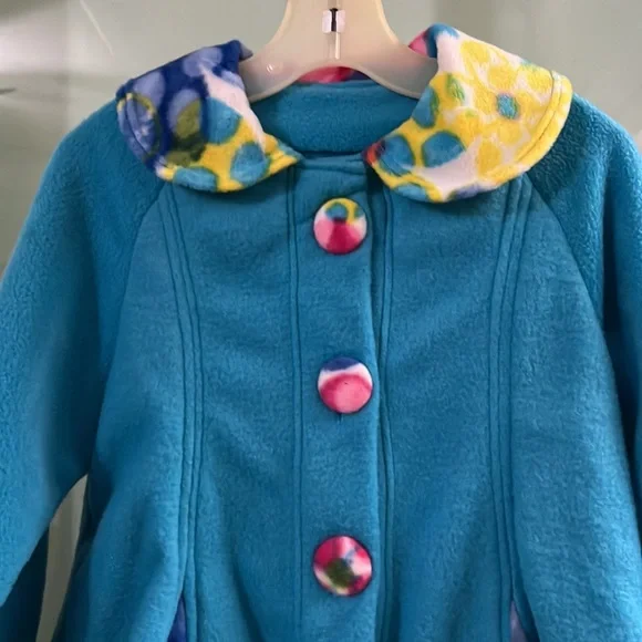 New handmade girls’ fleece coat and pant set, size 6
